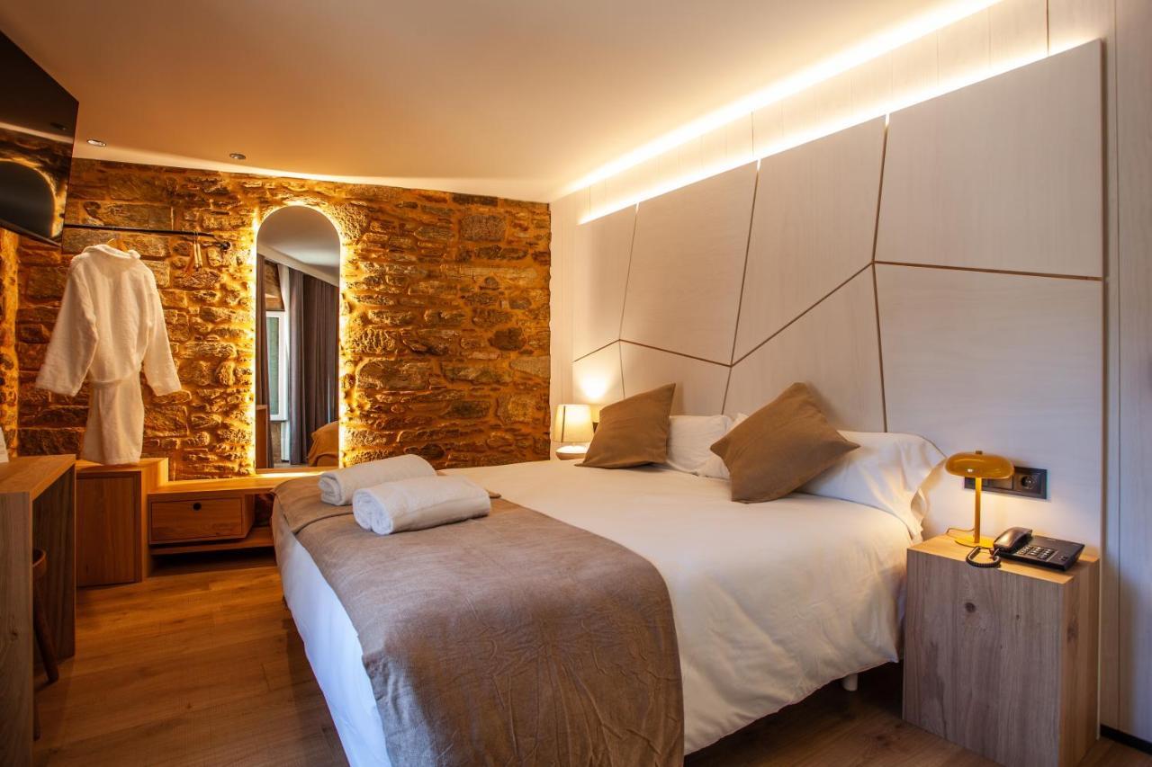 Hotel Plaza Obradoiro By Bossh! Hotels Santiago de Compostela Exterior photo