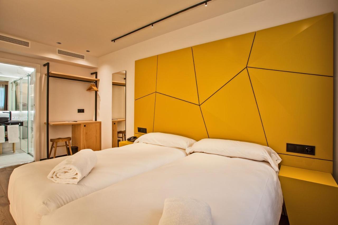 Hotel Plaza Obradoiro By Bossh! Hotels Santiago de Compostela Exterior photo